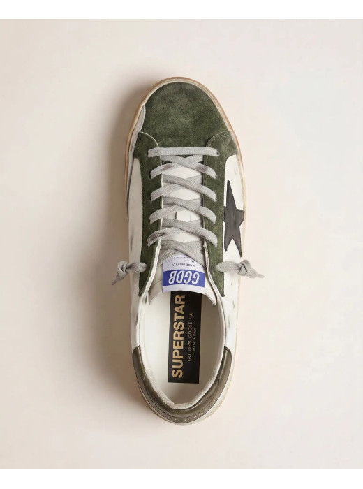 Mens Super-Star Sneakers in Black With Black Star and Black Heel Tab