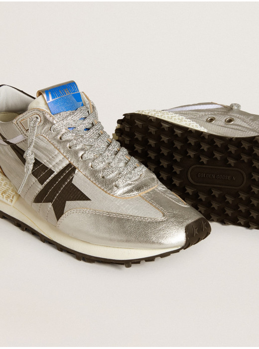 Mens Marathon with silver ripstop nylon upper and black star