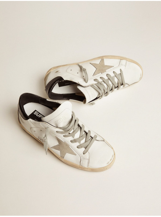 Super-Star with black heel tab and metal stud lettering
