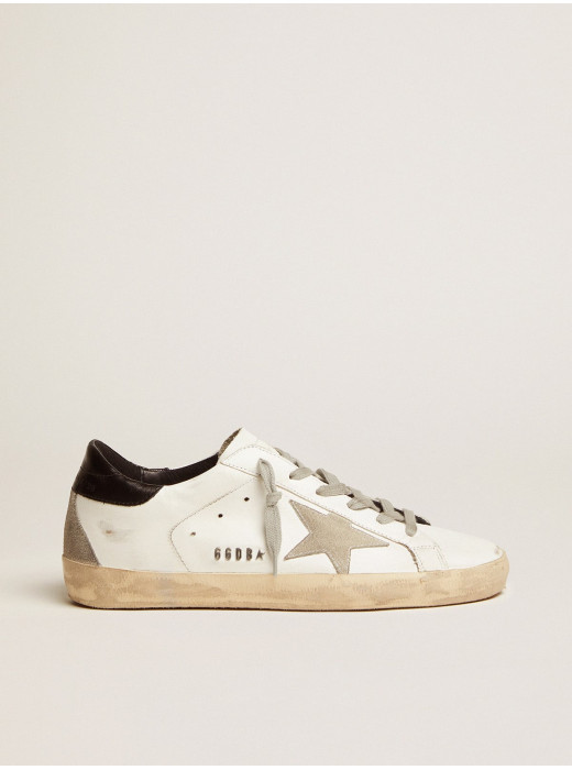Super-Star with black heel tab and metal stud lettering