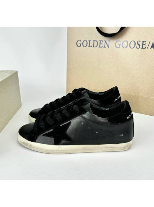 Super Star Black-suede star