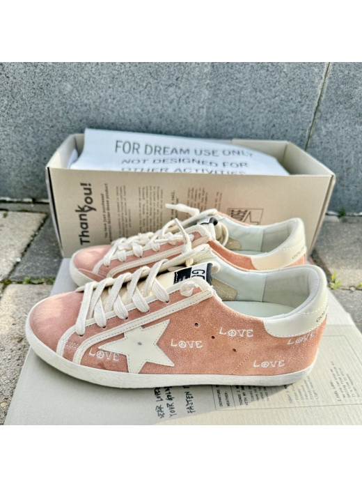 Super Star Suede powder-pink LOVE