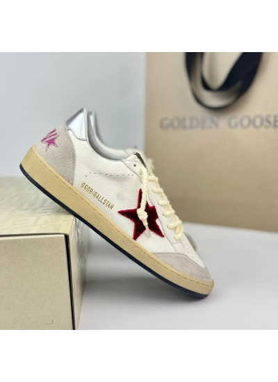 Ball Star Burgundy Velvet star