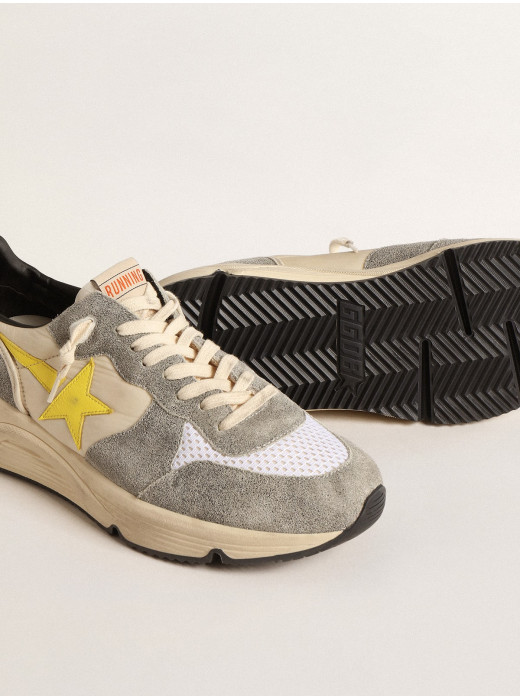 Running Sole in beige nylon and gray suede with yellow star