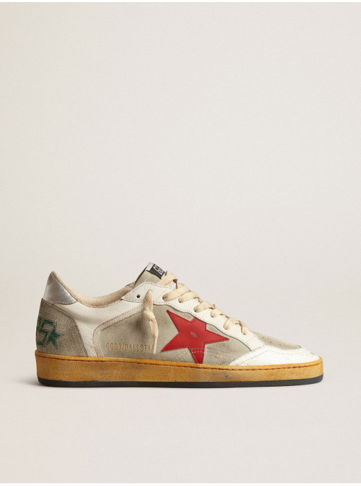 Ball Star in gray suede with red star and silver heel tab