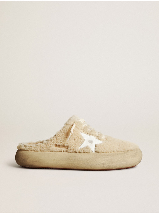 Men’s Space-Star Sabots in beige shearling with white leather star