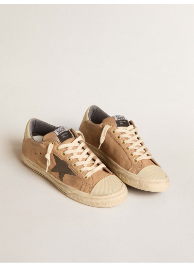 Men's Super-Star in beige nubuck with black printed star and leather heel tab