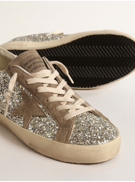 Women's Super-Star in platinum glitter with dove-gray suede star