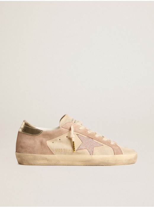 Woman's Super-Star in pale pink suede with suede star and platinum heel tab