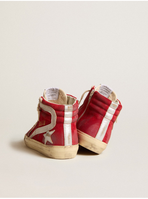 Slide in red suede with silver star and lizard print flash