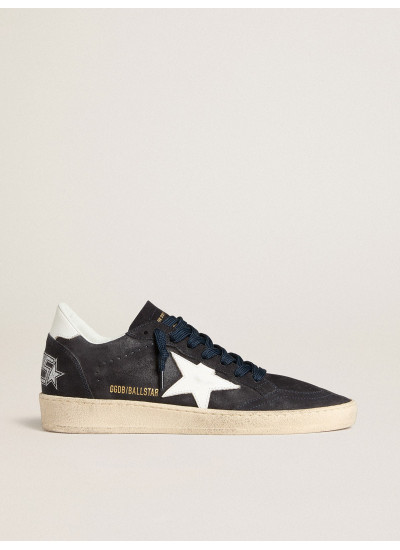 Ball Star in dark blue suede with leather star and heel tab