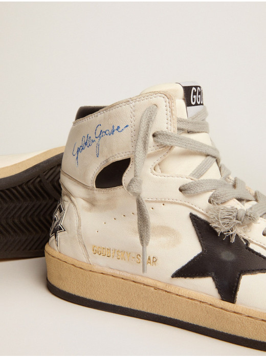 Women's Sky-Star with signature on the ankle and black inserts