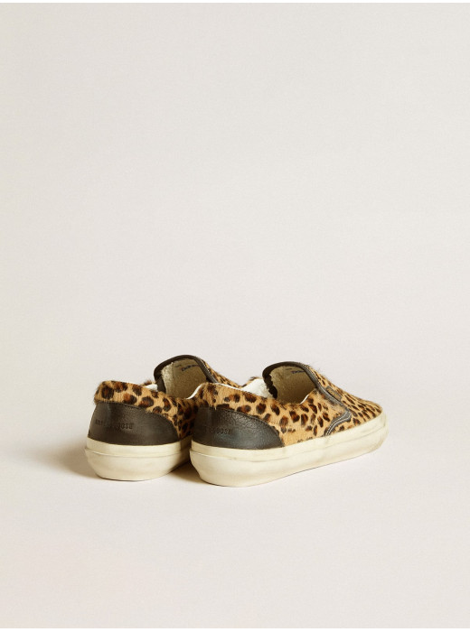 Women's VCE Penstar in leopard-print pony skin with black leather heel tab