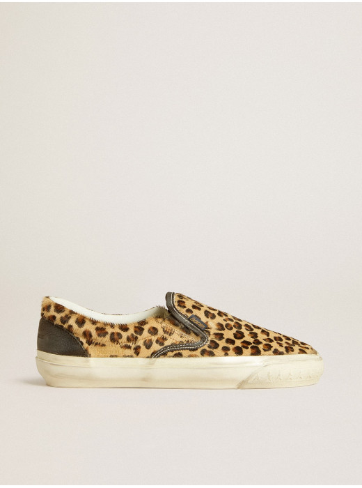 Women's VCE Penstar in leopard-print pony skin with black leather heel tab