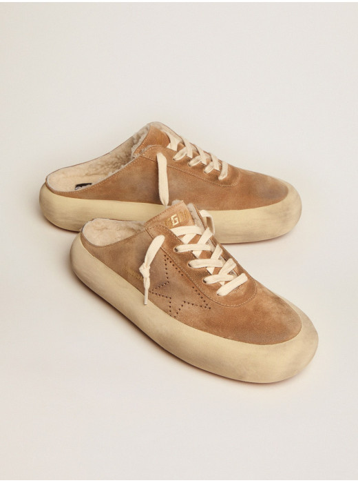 Women's Space-Star Sabot shoes in tobacco-colored suede with shearling lining