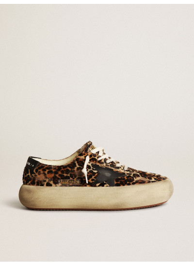 Women's Space-Star in leopard print pony skin with black star