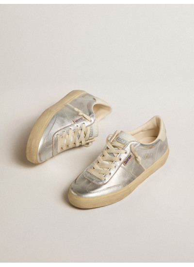 Soul Star in metallic silver leather with white leather heel tab