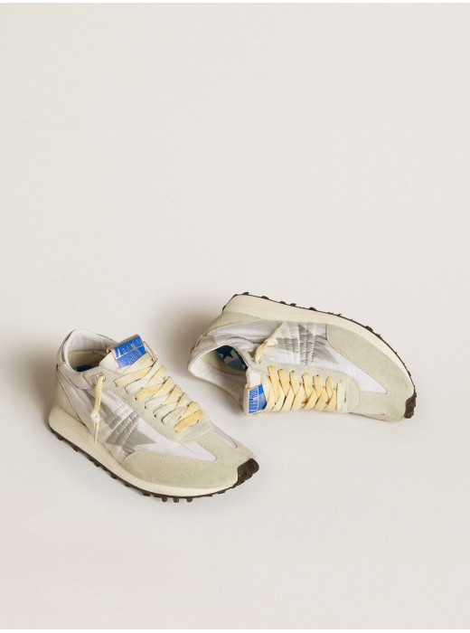 Women’s Marathon with white nylon upper and silver star