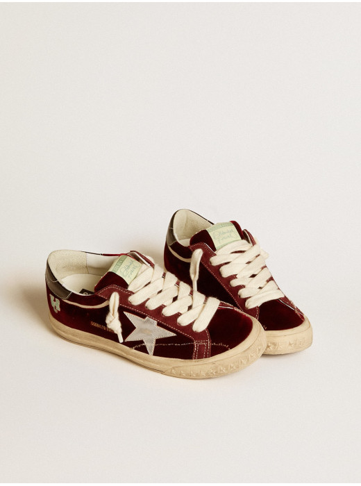 Women’s Super-Star LTD in velvet with metallic leather star and heel tab