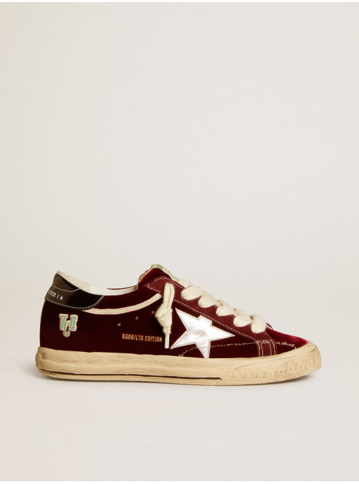 Women’s Super-Star LTD in velvet with metallic leather star and heel tab