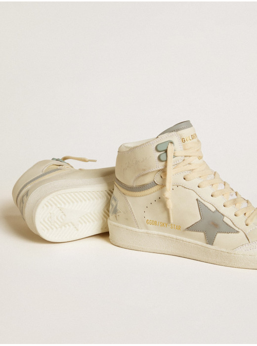 Women's Sky-Star in leather with light blue leather star and white heel tab