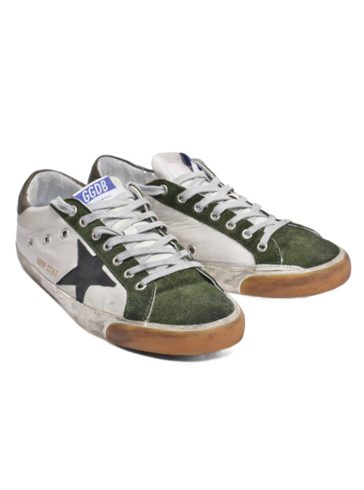 Super-Star Sneakers in Black With Black Star and Black Heel Tab