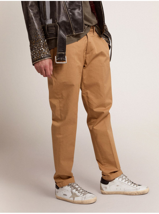 Mens Super-Star with black heel tab and metal stud lettering