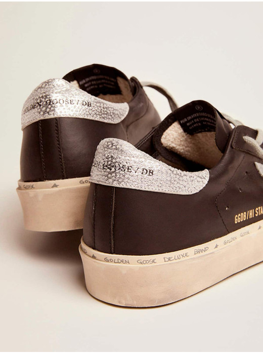 Hi Star in black leather with silver laminated leather star