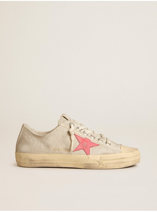 V-Star in light gray canvas with a red leather star